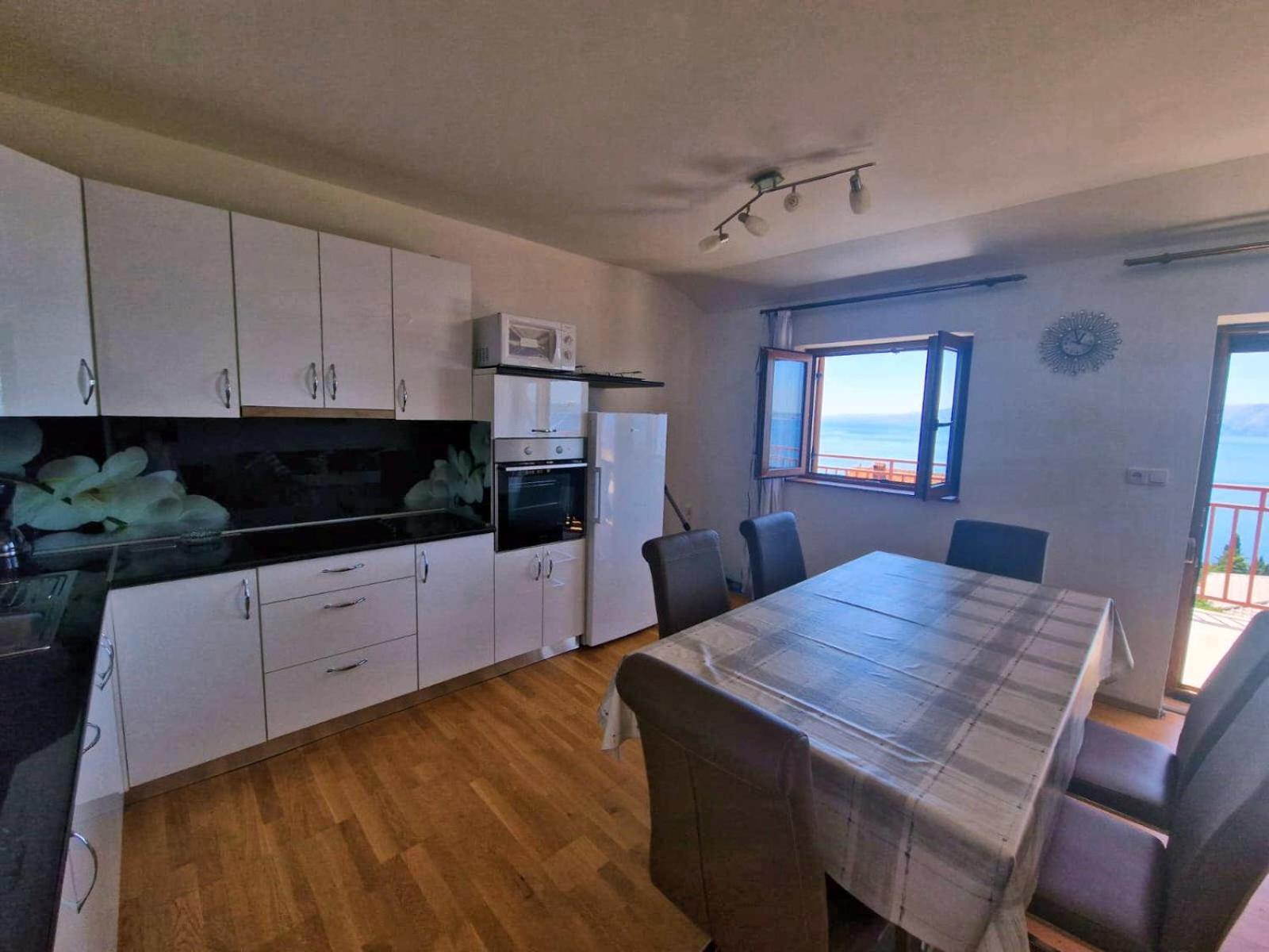 Apartment Manda